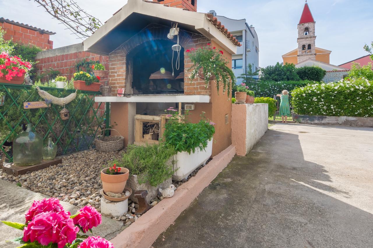 Apartment Pino Zadar Exterior photo