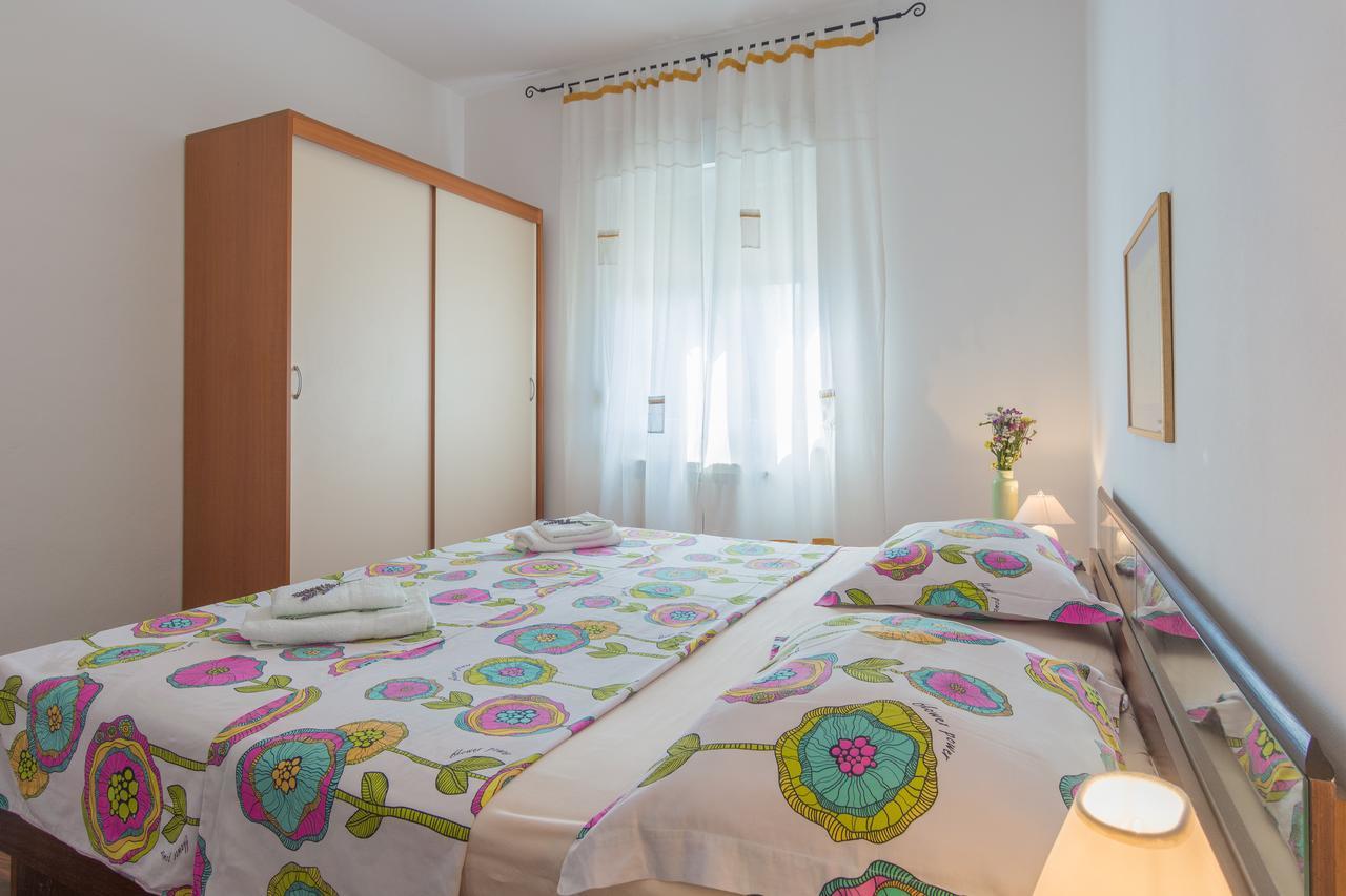 Apartment Pino Zadar Exterior photo